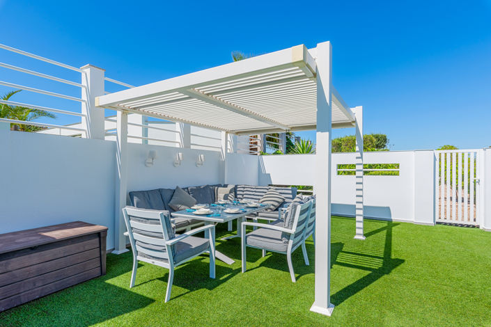 Image No.7-5 Bed Property for sale