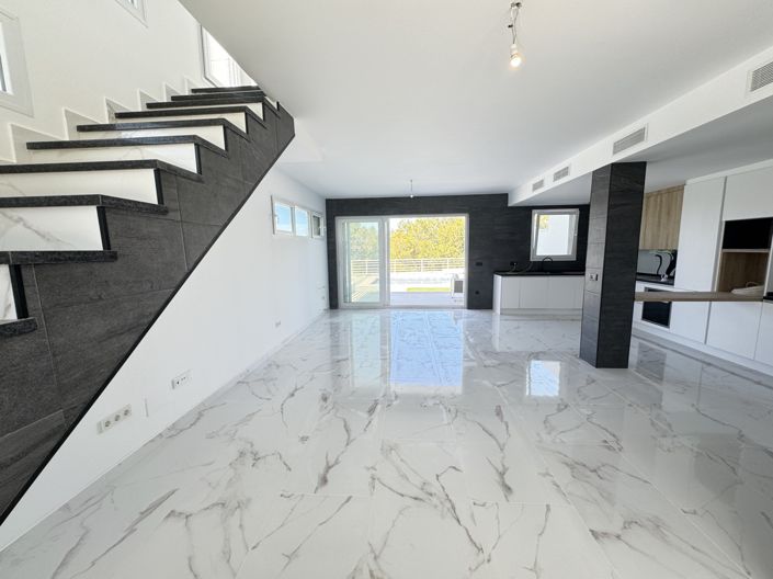 Image No.5-Propriété de 4 chambres à vendre à Los Balcones