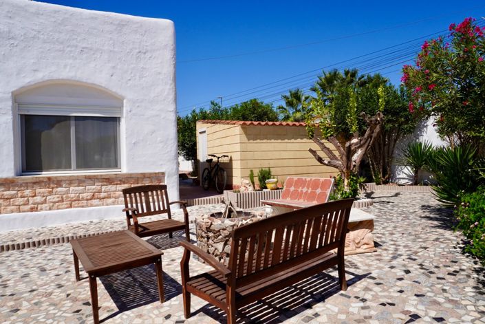 Image No.48-5 Bed Property for sale