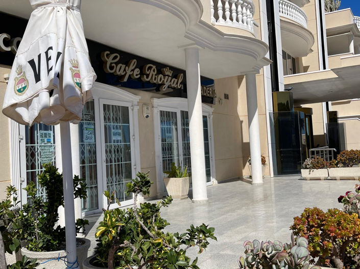 Image No.4-1 Bed Commercial for sale