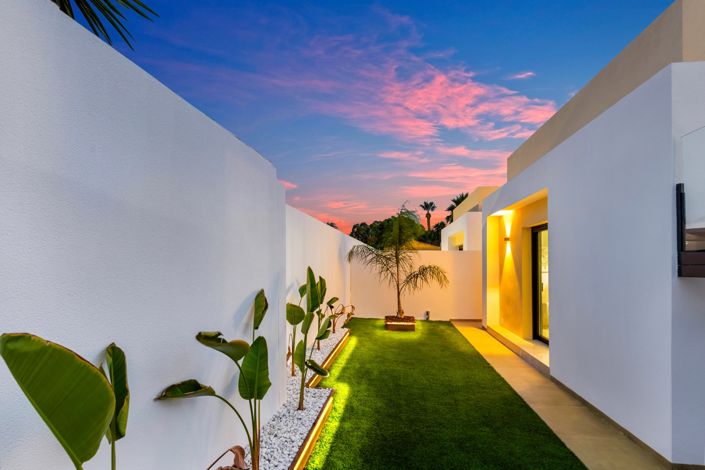 Image No.4-3 Bed Villa for sale