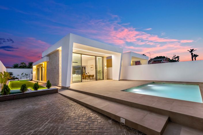 Image No.6-Villa de 3 chambres à vendre à Torrevieja