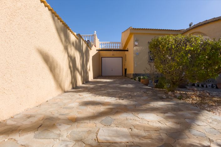 Image No.39-2 Bed Villa for sale