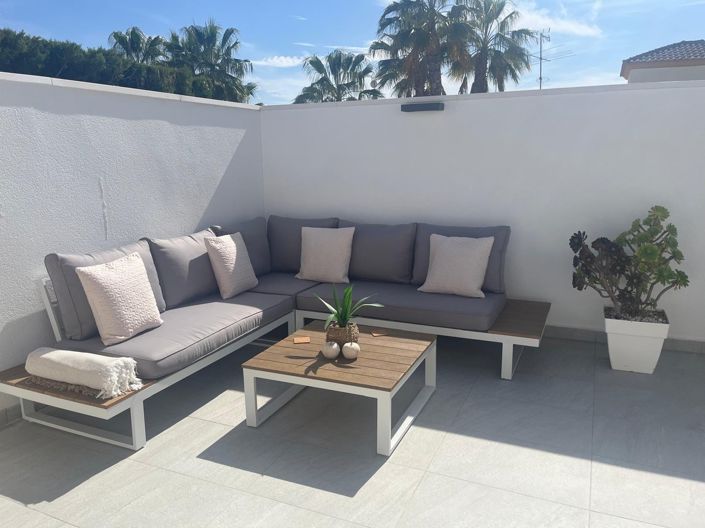 Image No.21-3 Bed Villa for sale