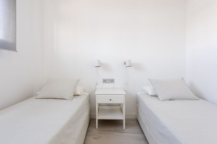 Image No.22-2 Bed Apartment for sale