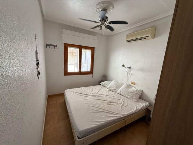 Image No.25-3 Bed Property for sale