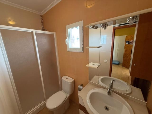 Image No.35-3 Bed Property for sale