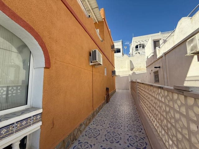 Image No.7-3 Bed Property for sale