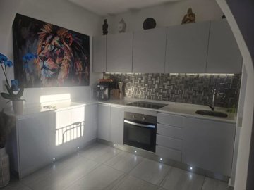 whatsapp-image-2025-12-16-at-110241-5