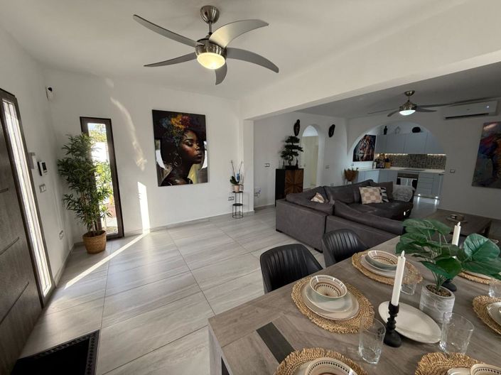 Image No.34-5 Bed Villa for sale