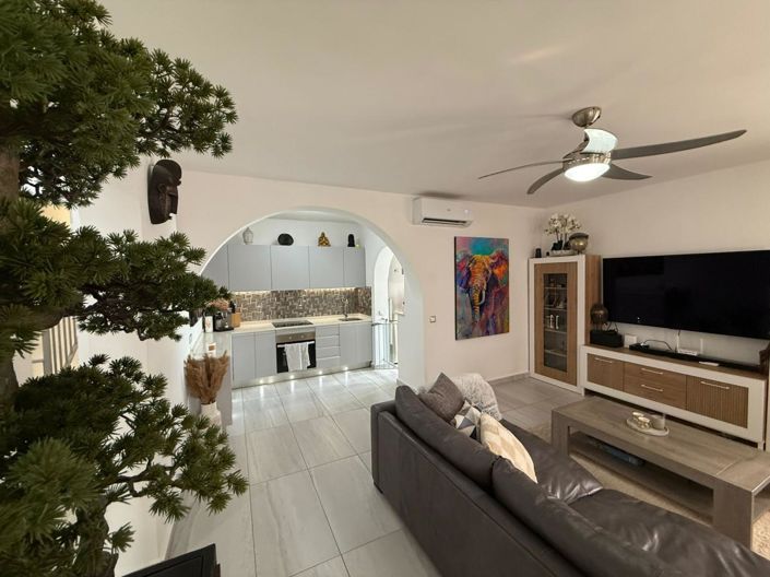 Image No.47-5 Bed Villa for sale