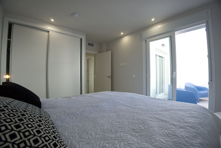 Image No.22-4 Bed Townhouse for sale