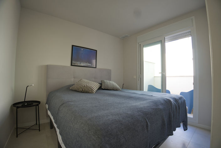 Image No.24-4 Bed Townhouse for sale