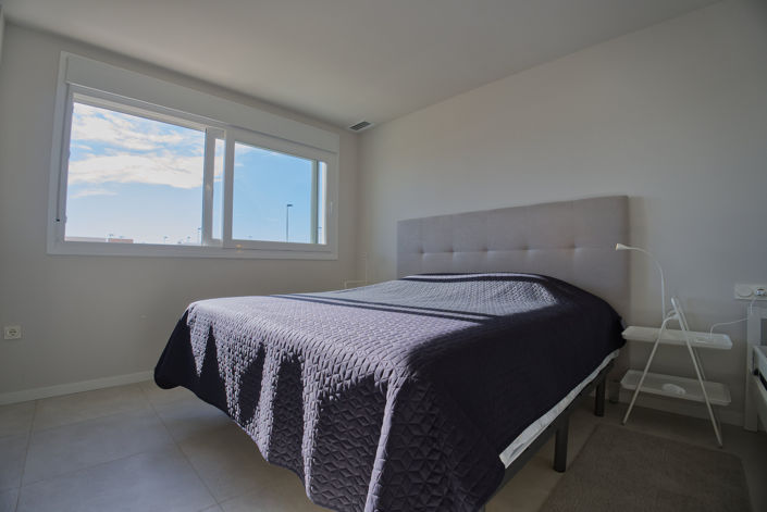 Image No.27-4 Bed Townhouse for sale