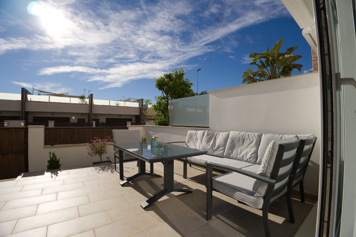 Image No.4-4 Bed Townhouse for sale