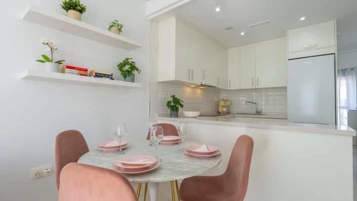 Image No.21-3 Bed Apartment for sale