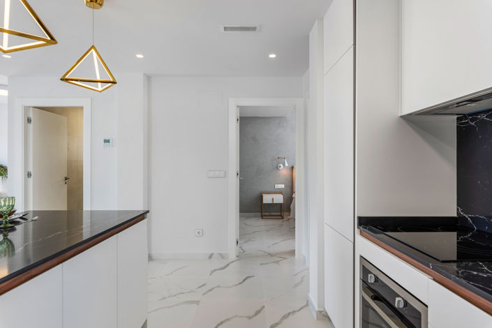 Image No.11-3 Bed Apartment for sale