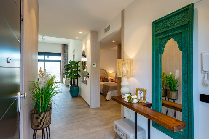 Image No.9-2 Bed Townhouse for sale