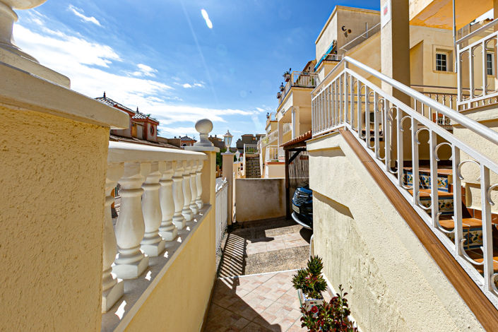 Image No.32-2 Bed Apartment for sale