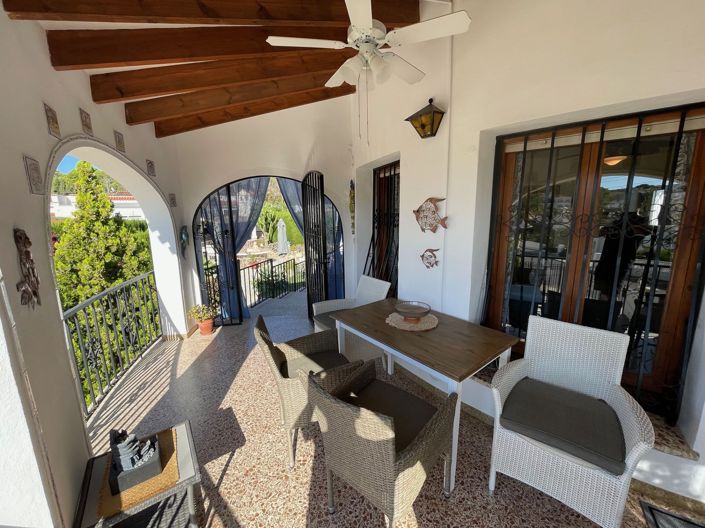 Image No.20-2 Bed Villa for sale