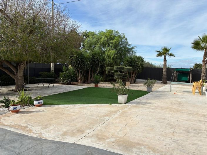 Image No.29-5 Bed Villa for sale