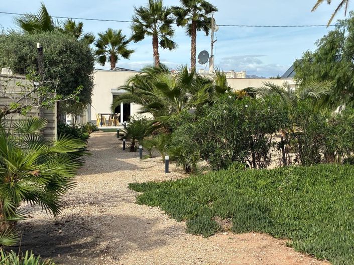 Image No.32-5 Bed Villa for sale