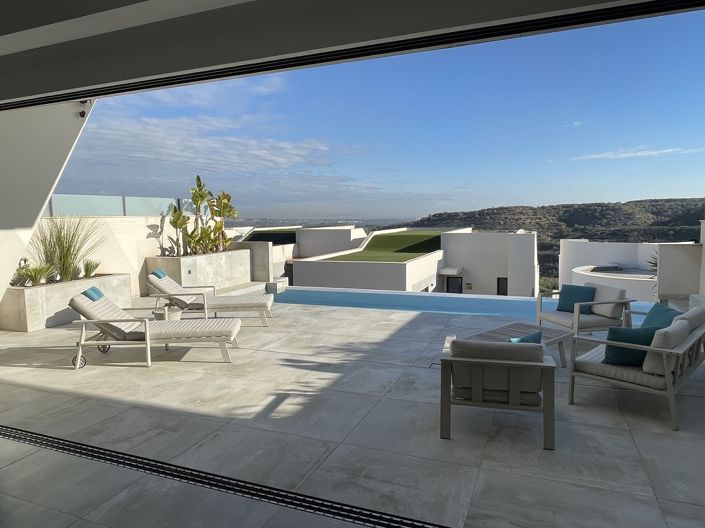 Image No.2-Villa de 4 chambres à vendre à Ciudad Quesada