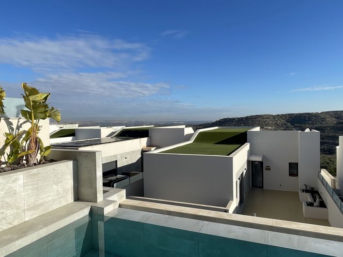 Image No.4-4 Bed Villa for sale