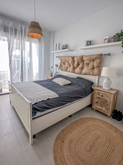 Image No.10-3 Bed Apartment for sale