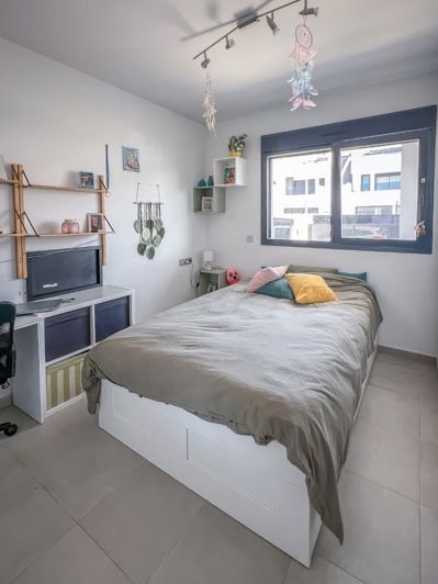 Image No.13-3 Bed Apartment for sale