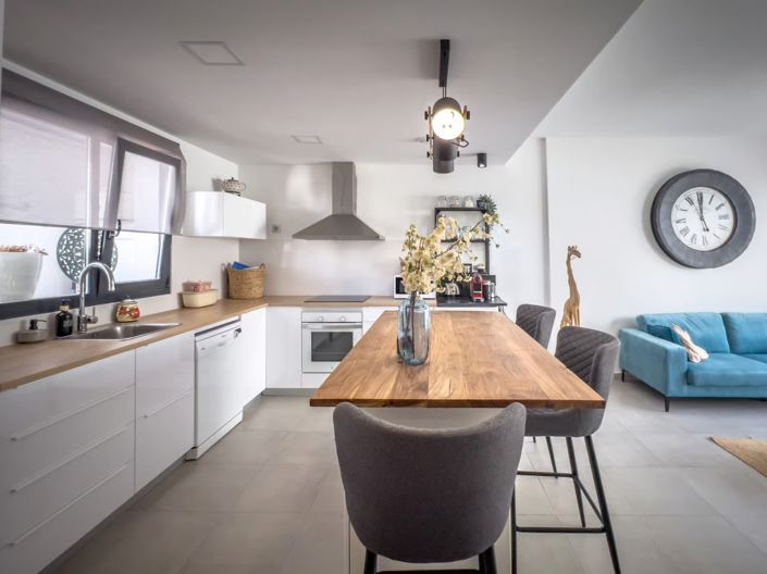 Image No.6-3 Bed Apartment for sale