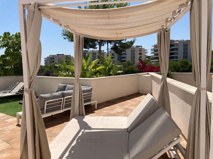 Image No.31-2 Bed Apartment for sale