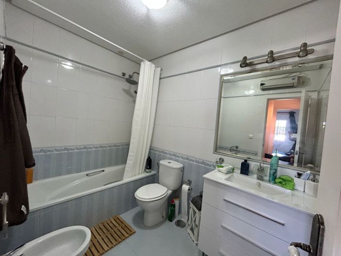 Image No.12-Propriété de 3 chambres à vendre à Villamartin