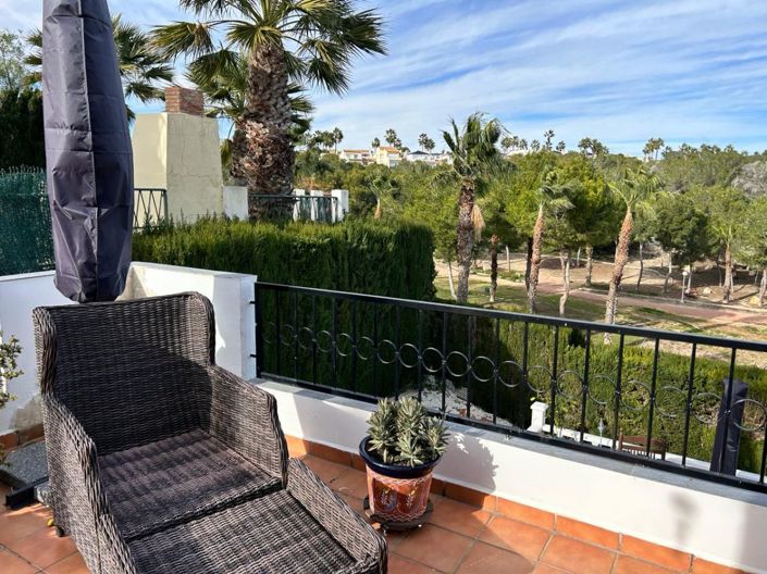 Image No.21-3 Bed Property for sale