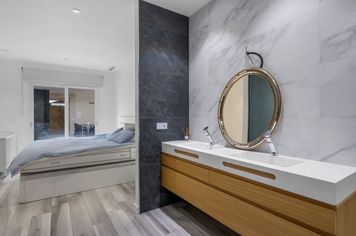 Image No.18-4 Bed Villa for sale