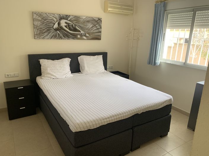 Image No.9-3 Bed Villa for sale