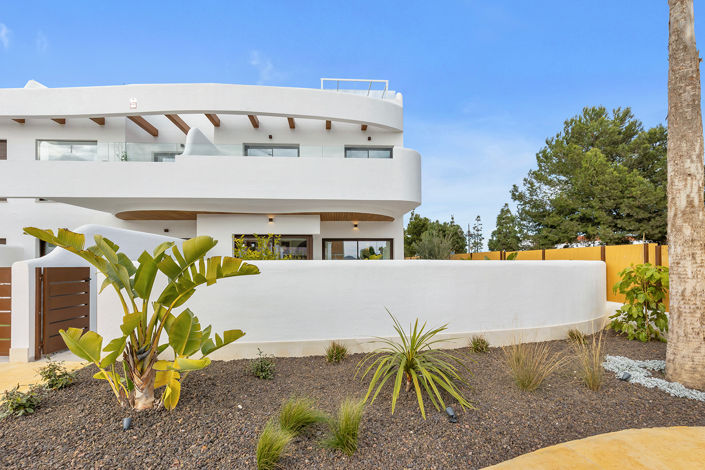 Image No.8-3 Bed Villa for sale