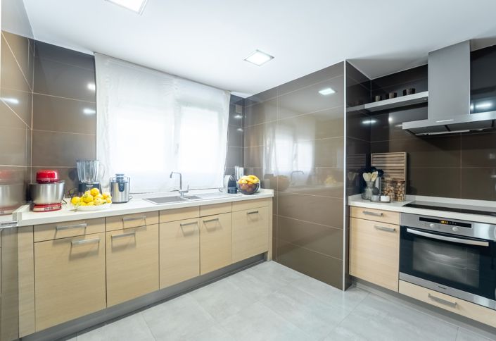 Image No.18-3 Bed Apartment for sale