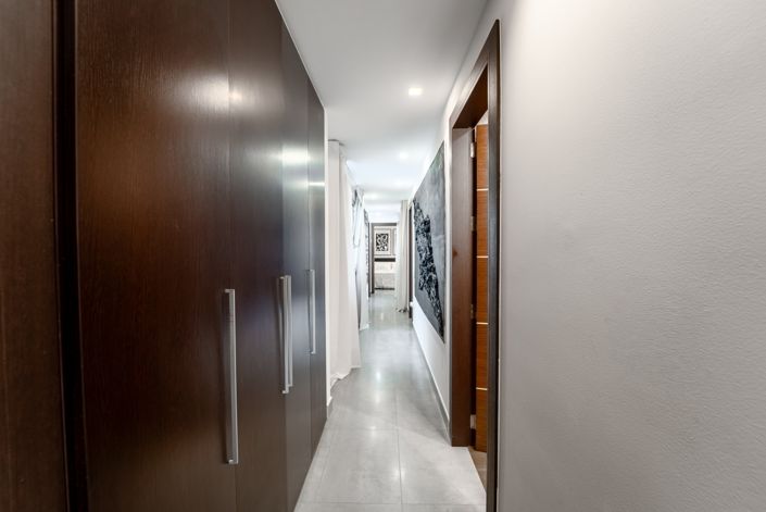 Image No.21-3 Bed Apartment for sale