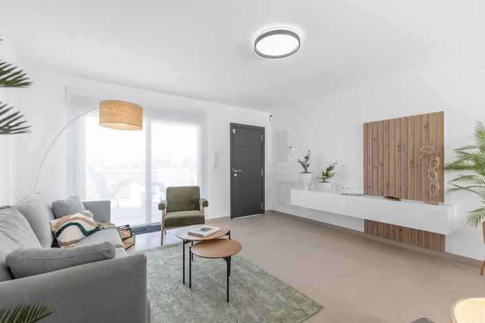 Image No.12-4 Bed Property for sale