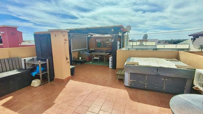 Image No.24-2 Bed Apartment for sale