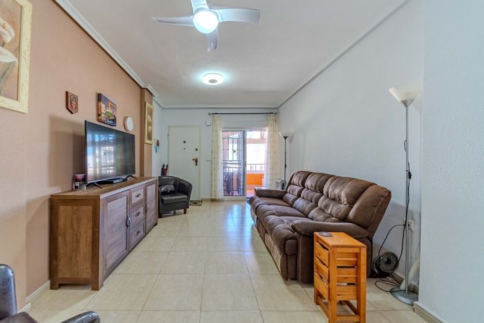 Image No.3-Appartement de 2 chambres à vendre à Los Altos