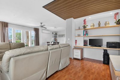 o1jjrq68q3s6n1p72v7s1gsa15ef4a