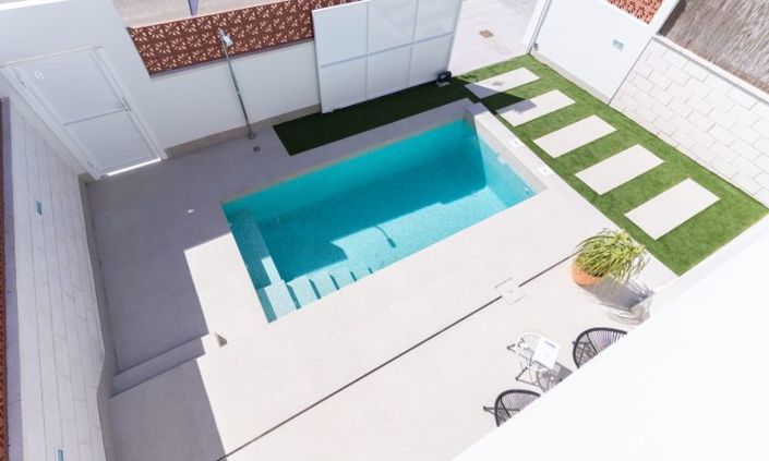 Image No.5-3 Bed Villa for sale