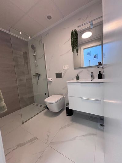 Image No.44-5 Bed Villa for sale