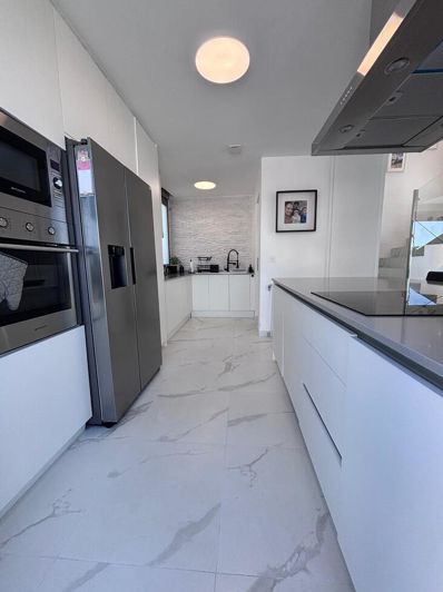 Image No.7-5 Bed Villa for sale