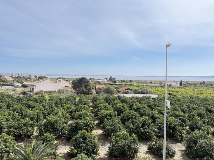 Image No.15-2 Bed Apartment for sale