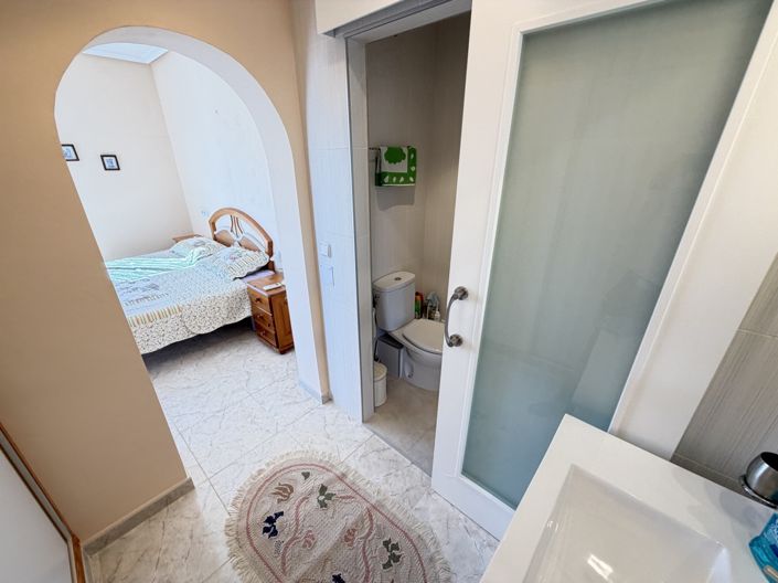 Image No.21-3 Bed Villa for sale