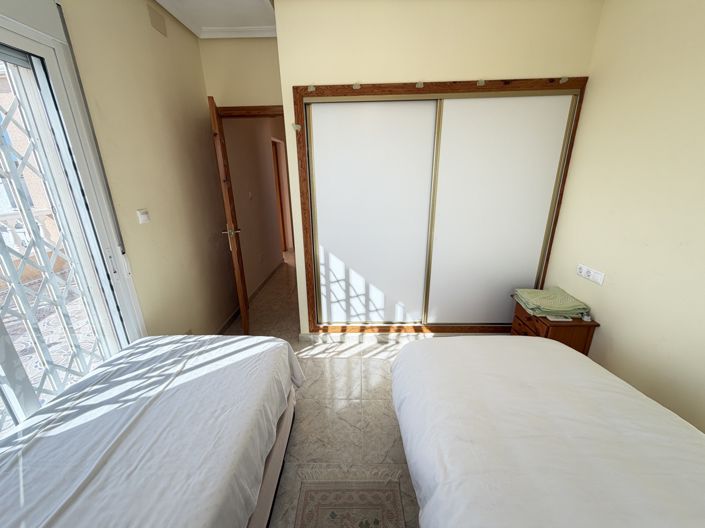 Image No.29-3 Bed Villa for sale