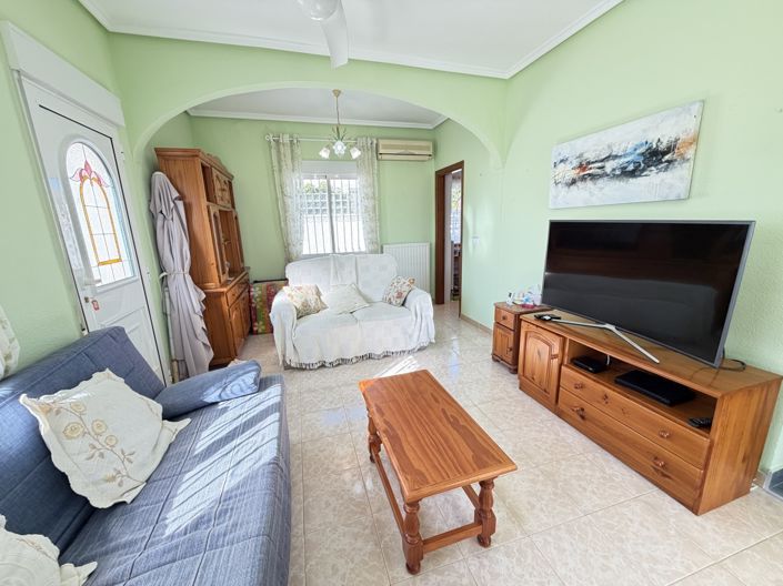 Image No.8-3 Bed Villa for sale